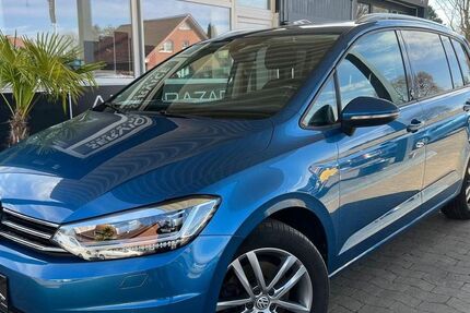 VW Touran 157.132 km 14.650 &euro; Rethem 27336