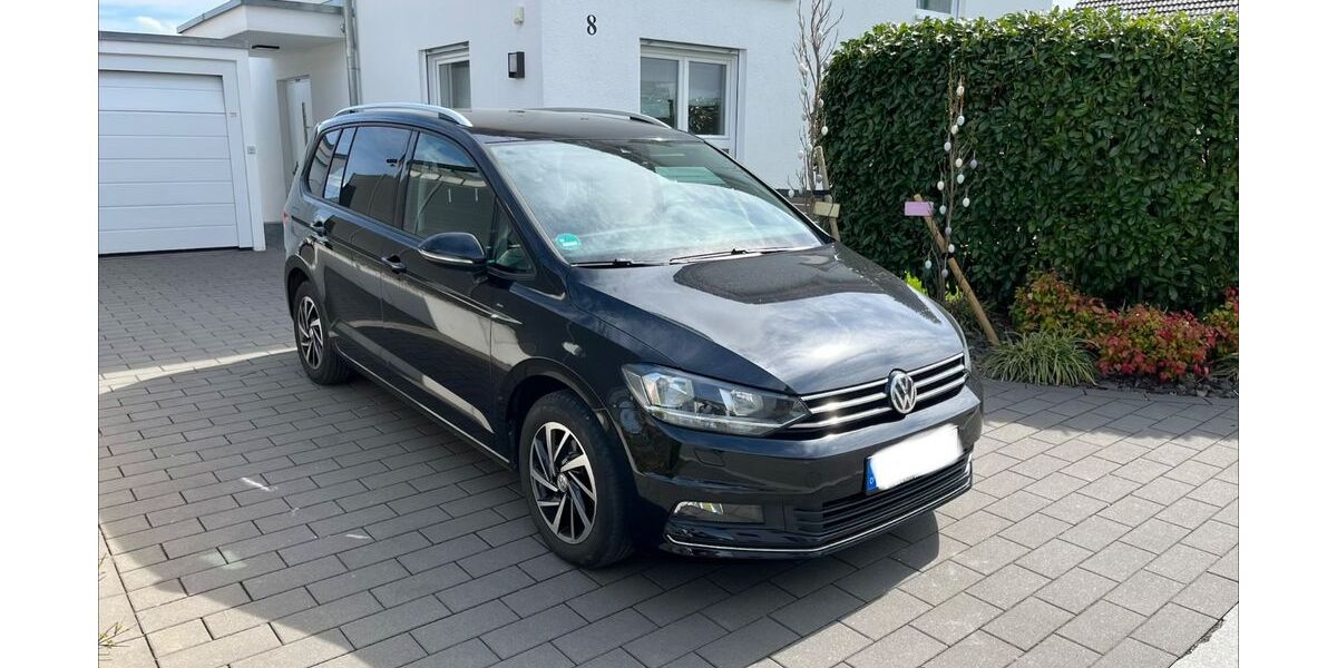 VW Touran 135.500 km 19.999 &euro; Oppenweiler 71570