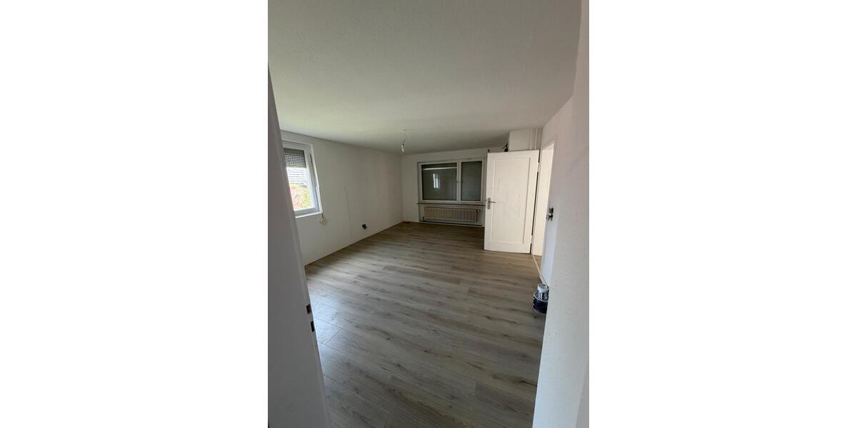 Erdgeschoßwohnung Bondorf - 3 Zimmer, 85 m&sup2;, 1.100&euro; | Angebot:26660126