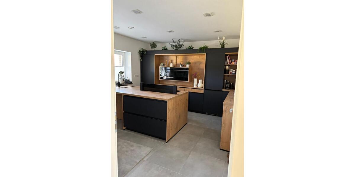 Bungalow Bünde - 4 Zimmer, 165 m&sup2;, 2.400&euro; | Angebot:25313035