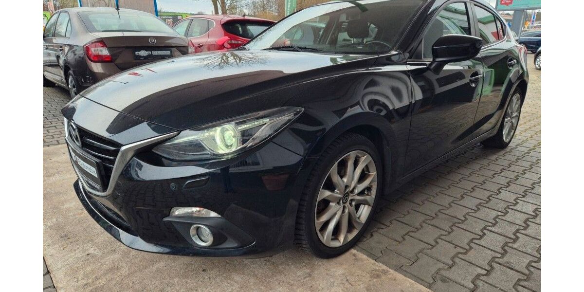 Mazda 3 152.000 km 6.800 &euro; Büdingen 63654