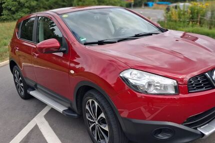 Nissan Qashqai 243.453 km 5.850 &euro; Schönbrunn 69436