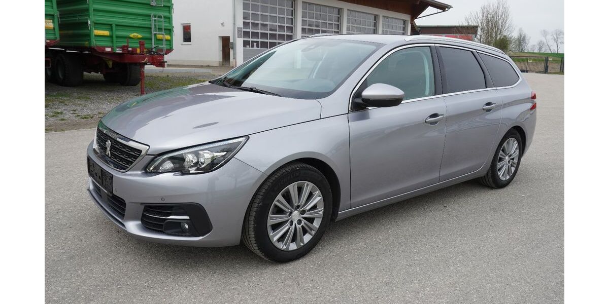 Peugeot 308 139.900 km 9.300 &euro; Griesstätt 83556