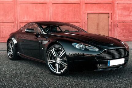 Aston Martin V8 Vantage 50.206 km 59.500 &euro; Wangen 73117