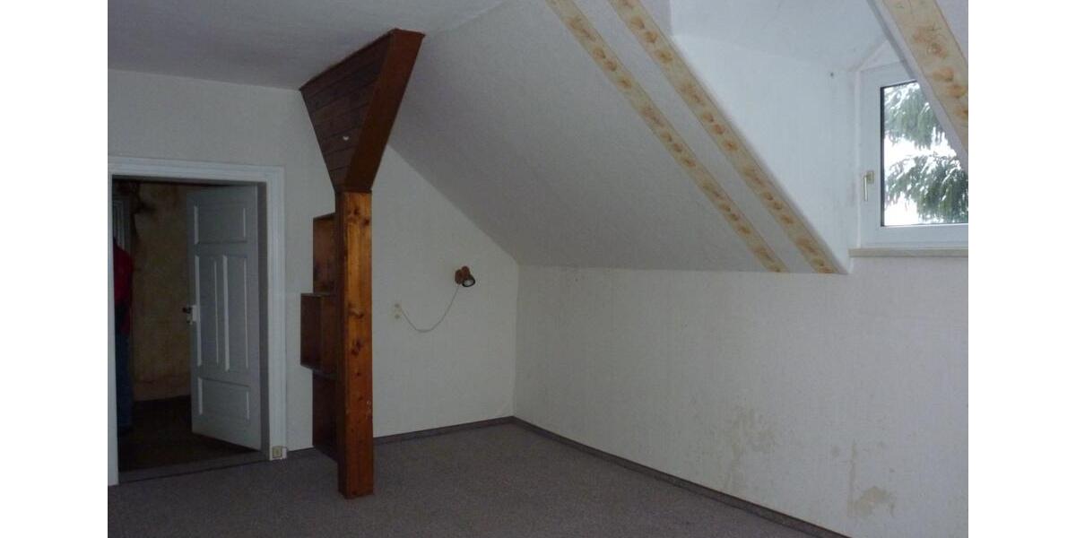 Einfamilienhaus Kottmar - 5 Zimmer, 180 m&sup2;, 90.000&euro; | Angebot:23263284