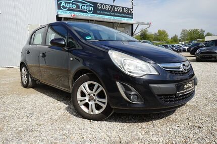 Opel Corsa 216.599 km 2.950 € München 81829