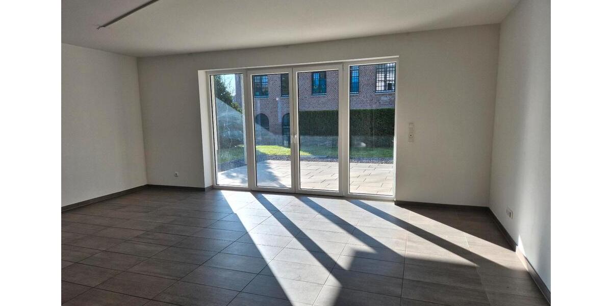 Erdgeschoßwohnung Viersen - 3 Zimmer, 102 m&sup2;, 1.250&euro; | Angebot:23995911