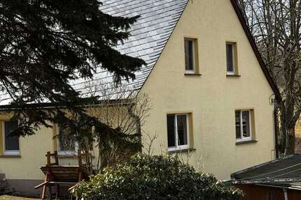Haus Neuhausen - 5 Zimmer, 140 m&sup2;, 115.000&euro; | Angebot:26871800