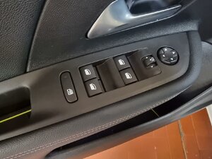 Opel Mokka Ultimate Navi Pro Park&Go Premium uvm 6.772 km 27.870 € HAAN 42781