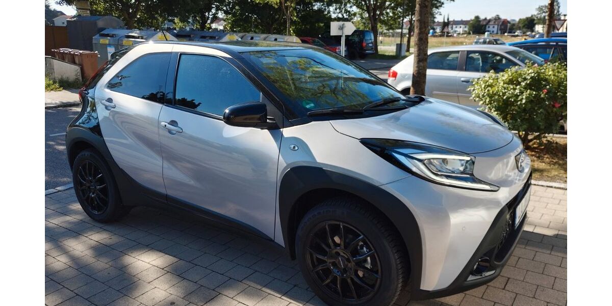 Toyota Aygo (X) 1.400 km 18.999 &euro; Landshut 84032