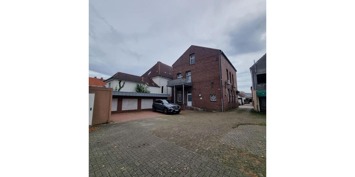 Etagenwohnung Weener - 2 Zimmer, 100 m&sup2;, 850&euro; | Angebot:25309979