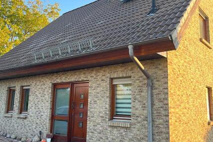 Einfamilienhaus mit 4 Zimmern und großem Garten - 10min bis Tesla 4 zimmer