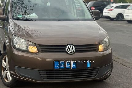 VW Caddy Maxi 146.600 km 10.600 &euro; Altenkirchen 57610