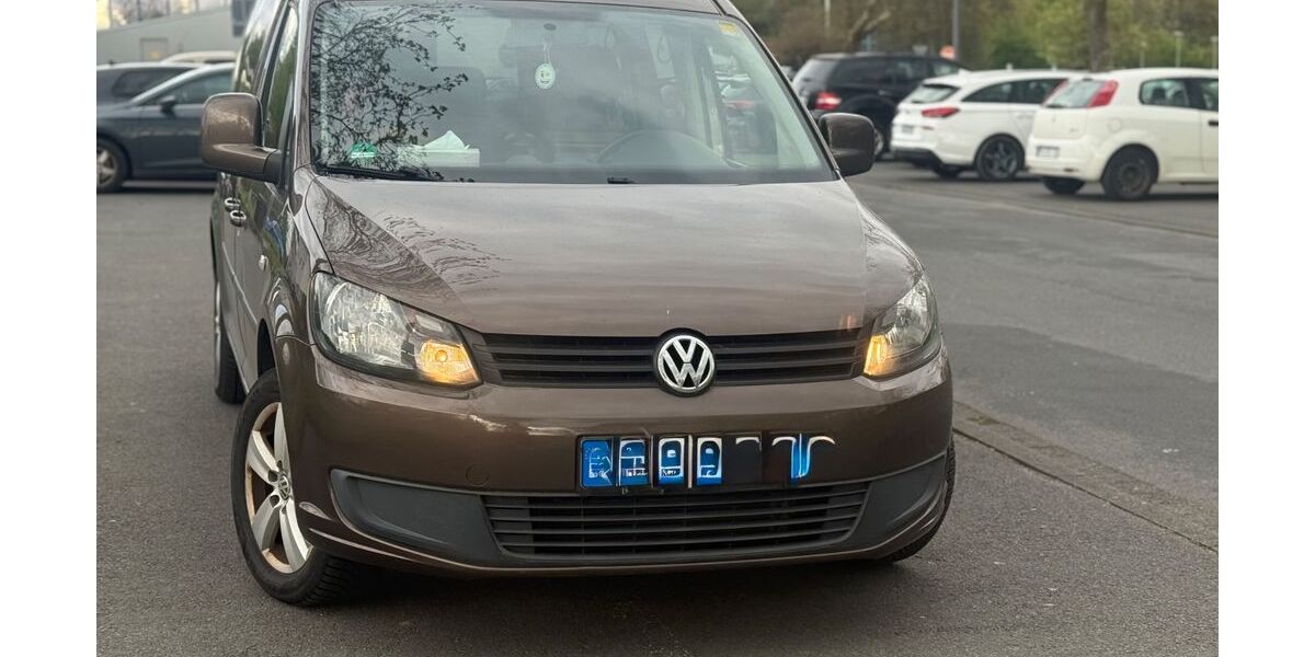 VW Caddy Maxi 146.600 km 10.600 &euro; Altenkirchen 57610
