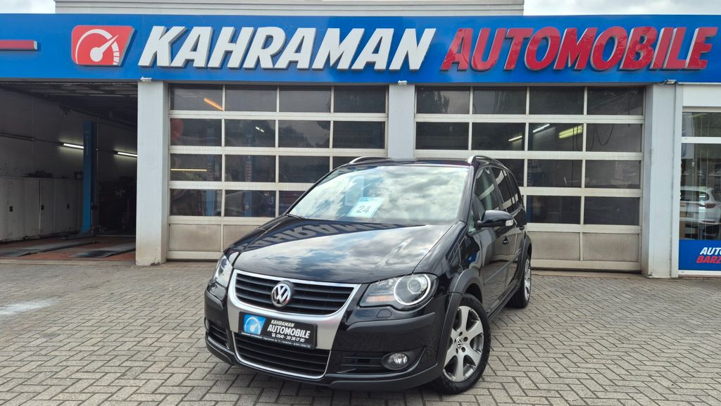 VW Touran 140.000 km 6.499 &euro; Osnabrück 49090
