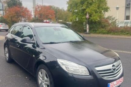 Opel Insignia 213.938 km 2.600 &euro; Göttingen 37075