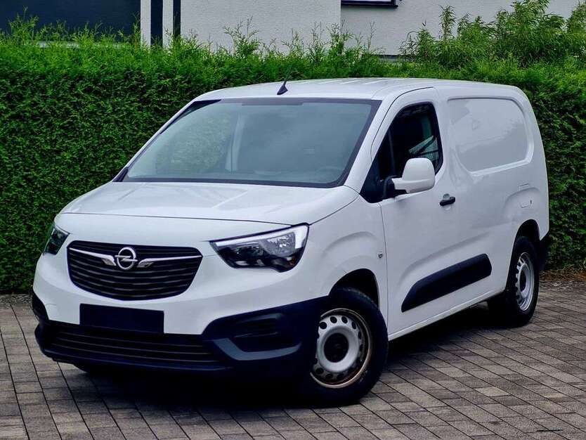 Opel Combo 77.000 km 11.999 € Bad Lippspringen 33175