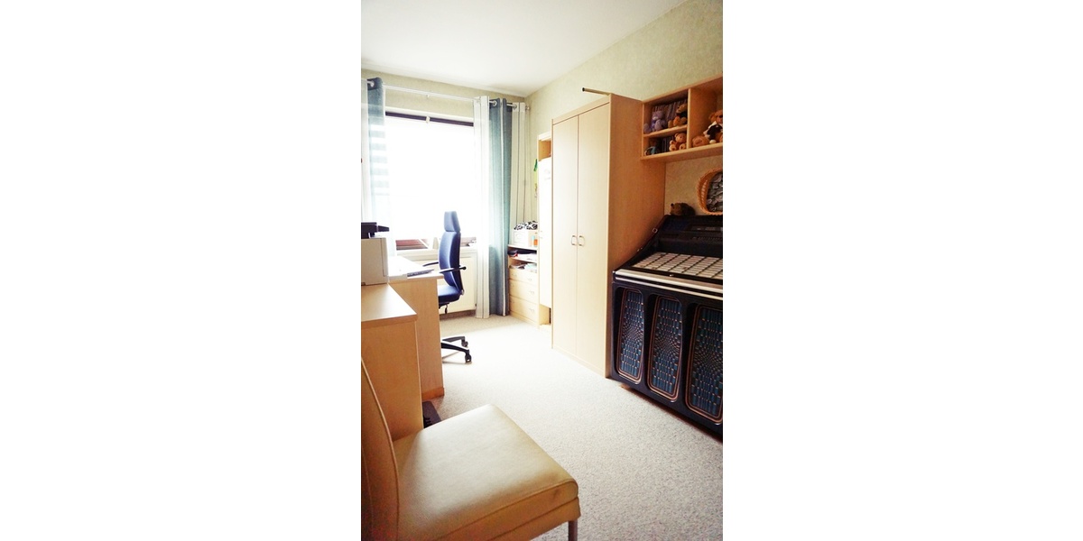 Gepflegtes 1-2 Fam. Haus, neuwertige Heizung, div. Renovierungen, Garten, Doppel-Garage, Terrasse, B - Einfamilienhaus Zierenberg Burghasungen | Angebot:26459788