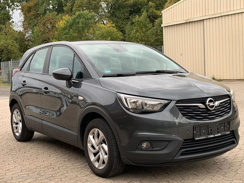 Opel Crossland (X) 82.285 km 9.790 € Mechernich 53894
