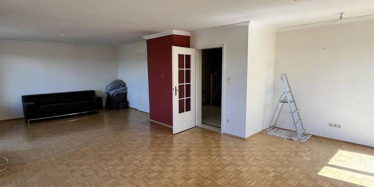 Etagenwohnung Tauberbischofsheim - 4 Zimmer, 136 m&sup2;, 320.000&euro; | Angebot:25706828