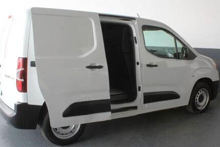 Toyota Proace City 134.000 km 10.950 &euro; Großwallstadt 63868