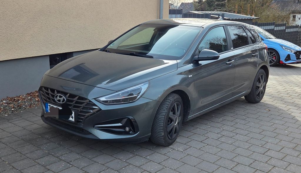Hyundai i30 100.800 km 15.800 &euro; Talling 54426
