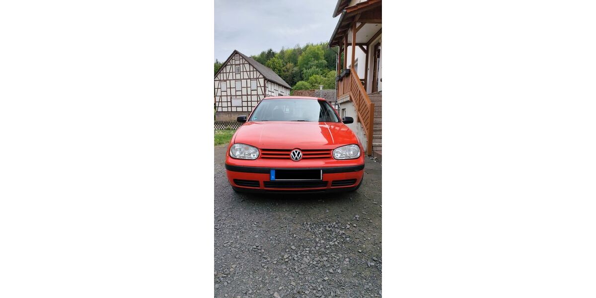 VW Golf 195.000 km 1.499 &euro; Breitenbach 36287