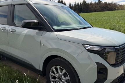 Ford Tourneo Courier 37.231 km 19.790 &euro; Hünstetten 65510