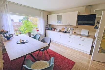 Haus Veitsbronn - 7 Zimmer, 164 m&sup2;, 439.000&euro; | Angebot:25158881