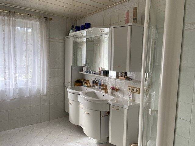 Einfamilienhaus Bad Peterstal-Griesbach Bad Griesbach - 9 Zimmer, 310 m&sup2;, 1.500&euro; | Angebot:26859323