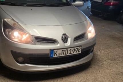 Renault Clio 183.213 km 3.000 &euro; Köln 51107