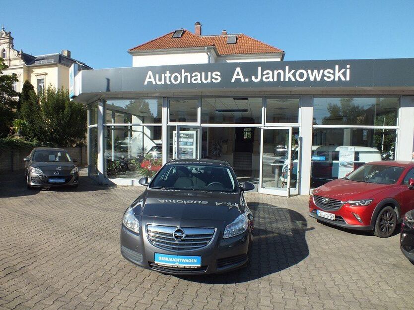 Opel Insignia 112.717 km 4.990 € Radebeul 01445