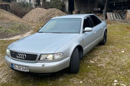 Audi A8 150.000 km 12.001 &euro; Dresden 01159