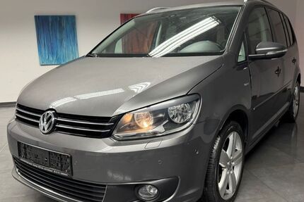 VW Touran 209.000 km 8.380 € Zwickau 08056