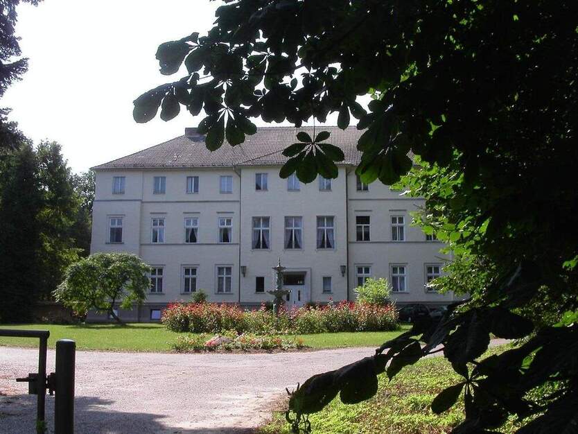 Hier trifft Historie auf Moderne 3 zimmer