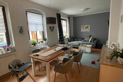2-Raumwohnung 370€ kalt 590€ warm zimmer