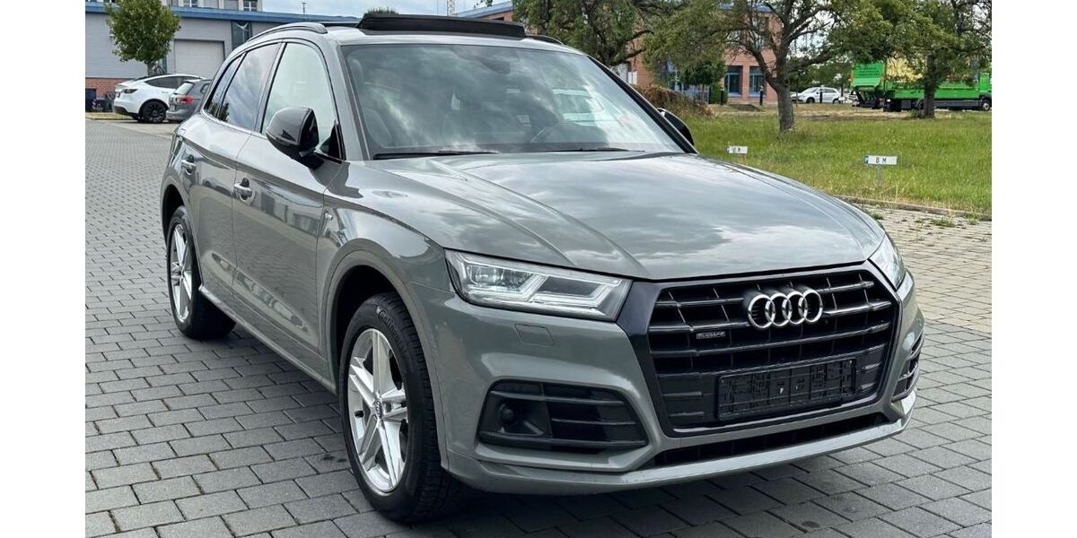 Audi Q5 182.000 km 27.700 &euro; Karlsruhe 76187