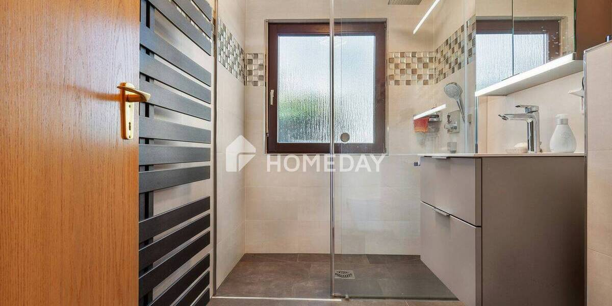 Einfamilienhaus Altdorf bei Nürnberg Röthenbach - 5 Zimmer, 121 m&sup2;, 599.000&euro; | Angebot:26290241