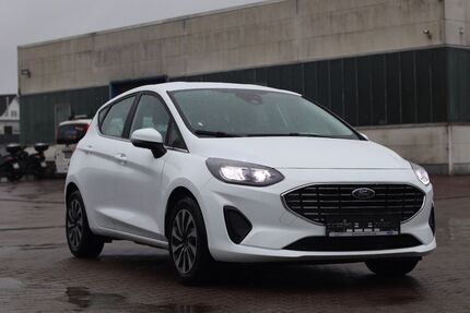 Ford Fiesta 1.400 km 23.990 &euro; Eutin 23701