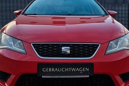 Seat Leon 156.432 km 5.998 &euro; Döbeln 04720