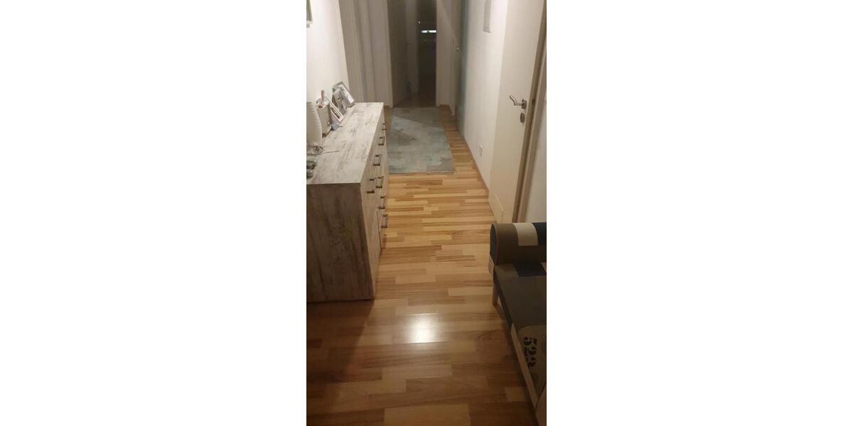 Dachgeschoßwohnung Donaueschingen - 4 Zimmer, 69 m&sup2;, 162.500&euro; | Angebot:25589393
