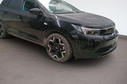 Opel Grandland (X) 14.542 km 25.990 &euro; Bremen 28779