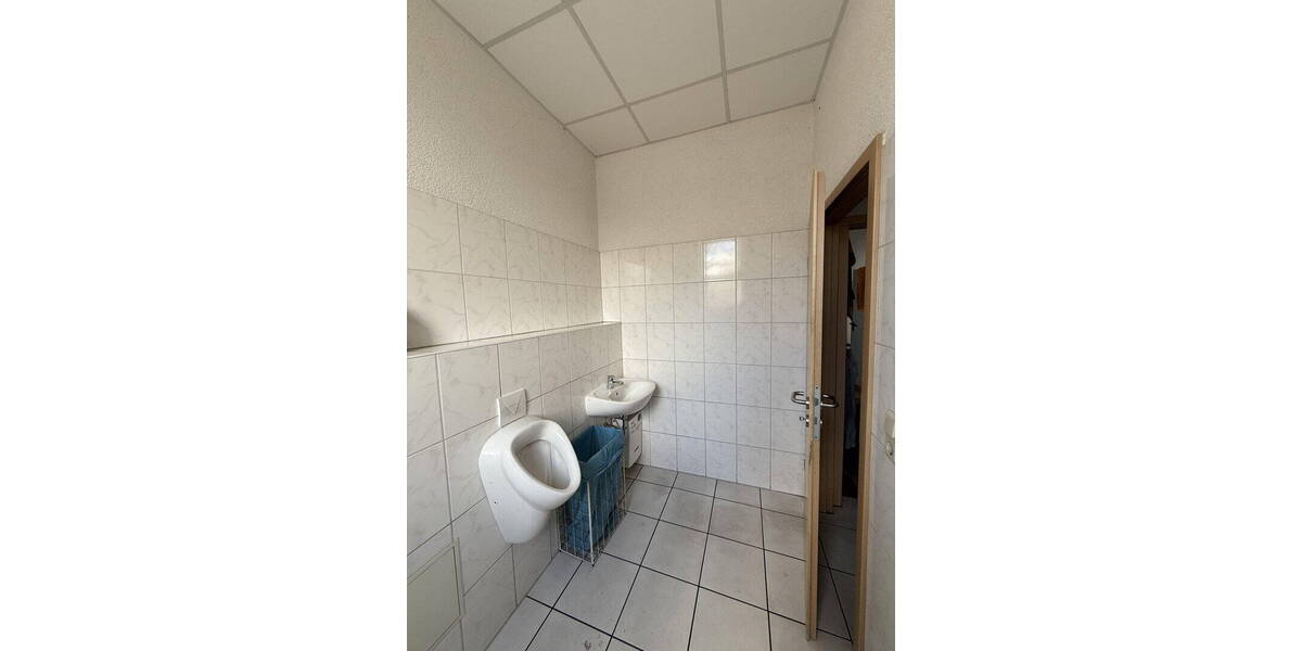 Gewerbeobjekt Bitterfeld-Wolfen Wolfen - 2.750.000&euro; | Angebot:26249676