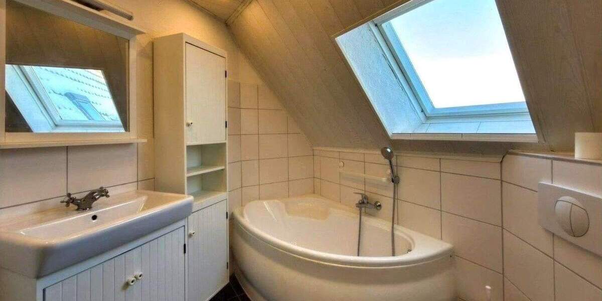 Ein-Zweifamilienhaus in Hemmingen 7 zimmer