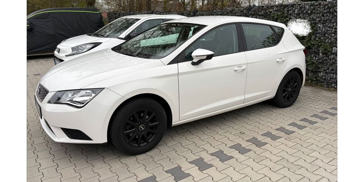 Seat Leon 42.300 km 9.800 &euro; Ihlow 26632