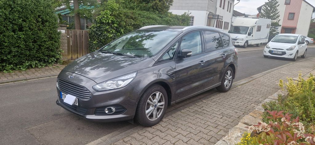Ford S-Max 56.000 km 19.950 &euro; Hattersheim 65795