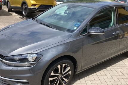 VW Golf 99.950 km 13.800 &euro; Bergen 18528