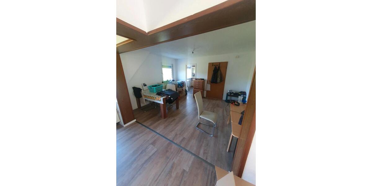 Etagenwohnung Wiehl - 3 Zimmer, 85 m&sup2;, 825&euro; | Angebot:26338761