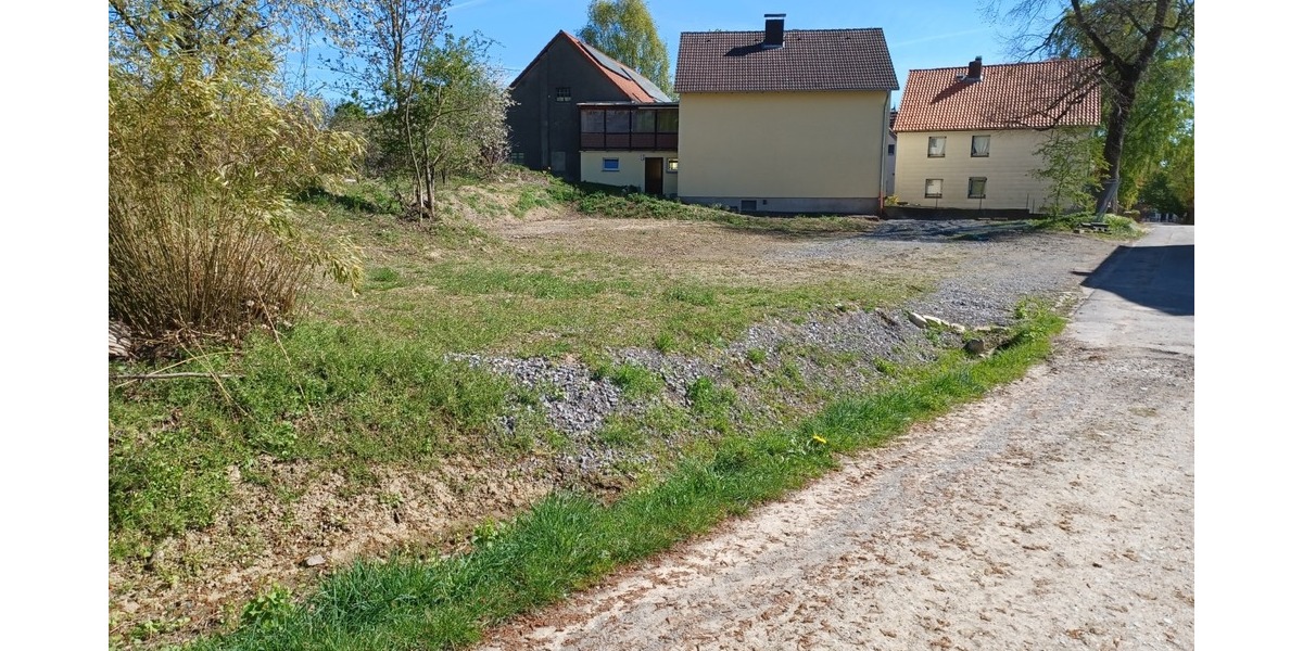 nach Abriss unbebautes Grundstück in ruhiger Lage in dörflicher Umgebung im Weserbergland - Grundstück Vahlbruch | Angebot:26418854