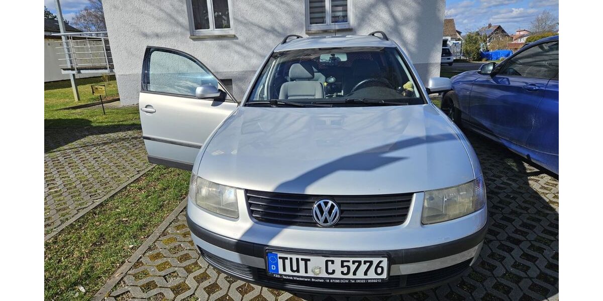 VW Passat 282.000 km 1.500 &euro; Aldingen 78554